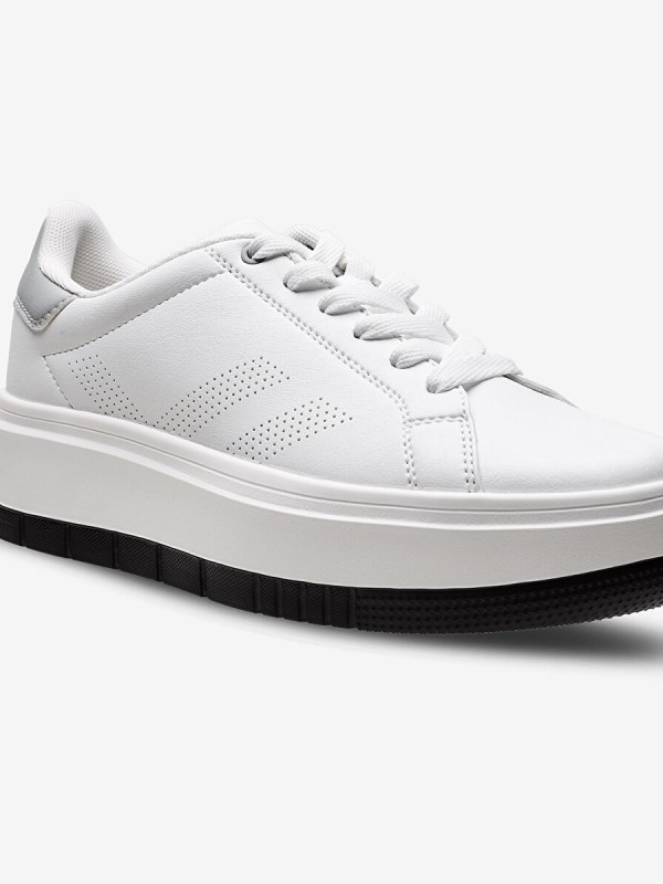 Spor Ayakkabı… Spor Ayakkabı…