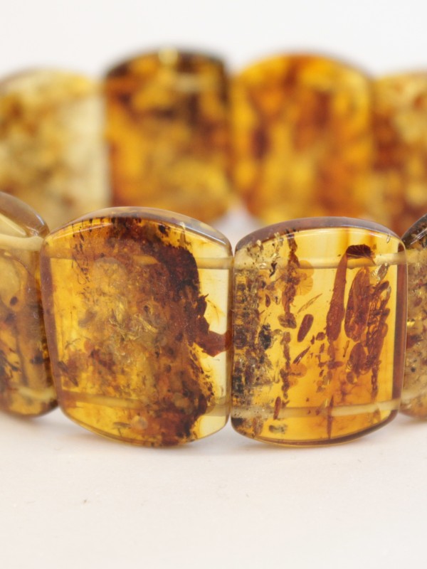 Kehribar doğal taş bileklik…