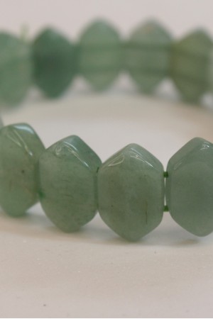 Yeşil Aventurin Doğal Taş Özel Kesim…