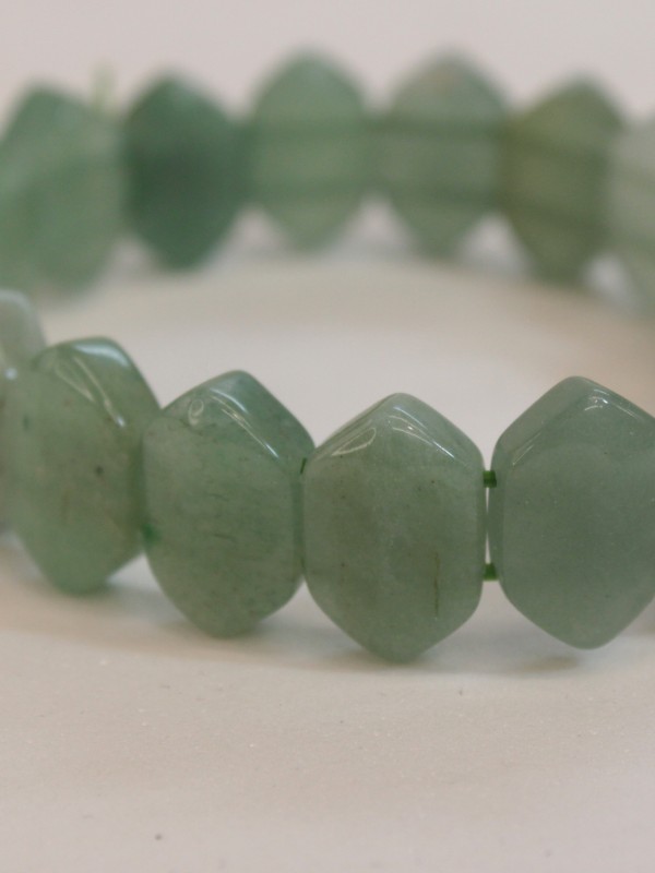 Yeşil Aventurin Doğal Taş Özel Kesim…