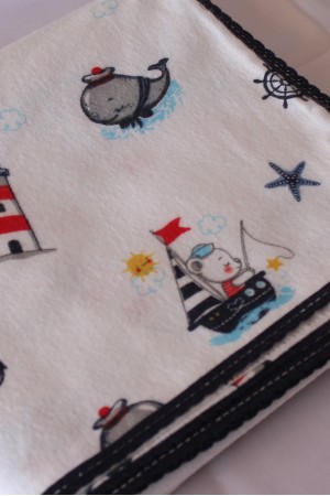 Gemi Desenli Pike Örtüsü …