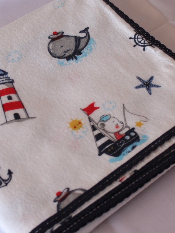 Gemi Desenli Pike Örtüsü … Gemi Desenli Pike Örtüsü …