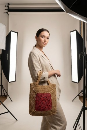 Örgü Çanta Kırmızı Detay… Örgü Çanta Kırmızı Detay…